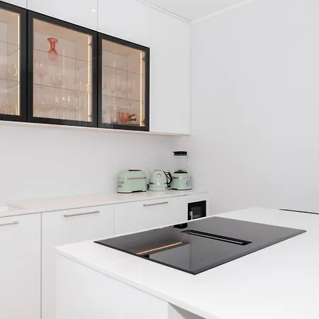 Apartment Modern In The Heart Of Uus-veerenni Tallinn